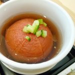 醸しや 奥 - 丸ごとトマトのスープサラダ