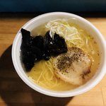 立ち食い塩ラーメン かん哲 - 