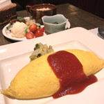 Magunetto Kafe Takezono - オムライス スープ、サラダバー