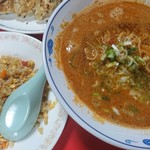 蓬莱飯店 - 