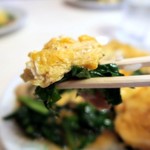 中華シブヤ - ニラと玉子を一緒に食べる