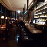 R restaurant & bar - 