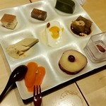 自然食バイキングはーべすと - スイーツ系を盛ってきた