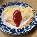 スイス - 卵汁ブシュー❣️オムライス四百円(๑˃̵ᴗ˂̵)ハート型にも見える