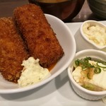 Dining TABI - 海老・蟹入りクリームコロッケには、海老ソースとタルタルソースのWソースが