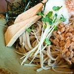 丸屋 - 冷やし納豆そば大盛り