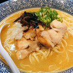 濃厚鶏白湯ラーメン 美空 - 