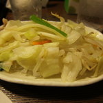 來々軒 - サービスの野菜炒め