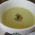 Bar à Vin ムッシュ ヨースケ - グリーンピースの冷製スープ
