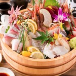 Assortment of five types of sashimi