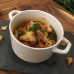 Basque style tomato stew with chicken