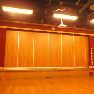 巨大ホールあり！貸切もご相談ください♪
