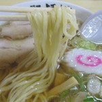 麺屋 ようすけ - ほぼ均一で細打ち！