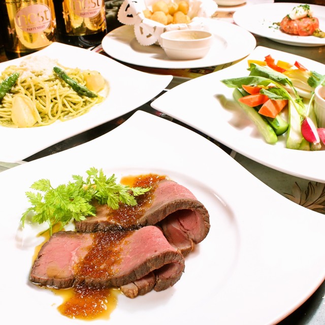 Show Restaurant Nest 新宿店 西武新宿 ダイニングバー 食べログ