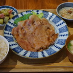 mammacafe151A - 赤城ポークの有機栽培しょうが焼き