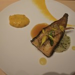 星のや東京ダイニング - サメガレイを3種のソースで