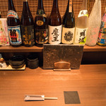 辛麺 華火 - カウンター