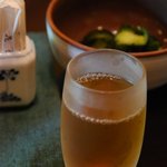 花仙庵 仙仁温泉 岩の湯 - （部屋）部屋の冷蔵庫に用意されている冷たい柿の葉茶