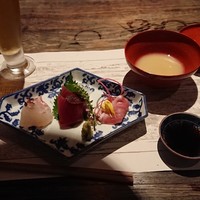 韻松亭 - 