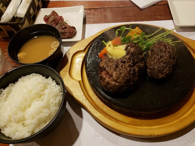 炭焼き溶岩ハンバーグ 牛匠 佐賀 ハンバーグ 食べログ