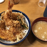 Tendontenya - 天丼 小盛 510円 海老・いか・きす・かぼちゃ・ししとう