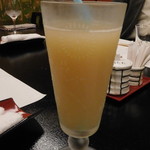 割烹 蒲焼 大沼 - ラフランス100％ジュース