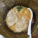 新星家 - とんこつ醤油並＋海苔増し