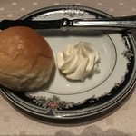 SandCastle - パンとホイップバター