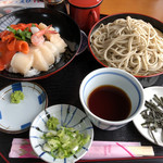 咲来 - 三色海鮮丼&冷たい咲来蕎麦セット 1.480円
