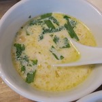 ブラウンオニオンカレーファクトリー - 添えスープ。