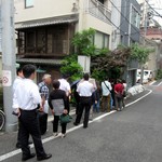 江戸富士 - 11：40入店時の並び＾