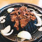 ジンギスカン白樺 - レアで頂きます