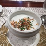 ビストロ ダイア - じゃがいものヴィッソワーズカプチーノ仕立て