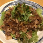 Waji mon - 牛肉サラダ