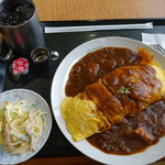 まんが喫茶グリーン - 料理写真:本日のランチというかこれしかないといわれたランチセット(850円)