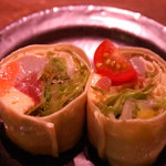 魚炉魚炉 - 湯葉巻きのクローズアップ