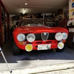 ガレージカフェ 105 - Alfa Romeo Giulia 2000GTV