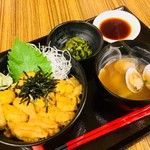 民宿・食堂　潮騒 - 