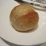 リストランテKubotsu - 温かいプチフランスパン