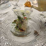 リストランテKubotsu - 本日のお魚のスープ仕立て　帆立貝のムースを添えて。スープは目前で注がれて、、、