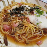 さぼてん - きのことベーコンの山かけ和風パスタ