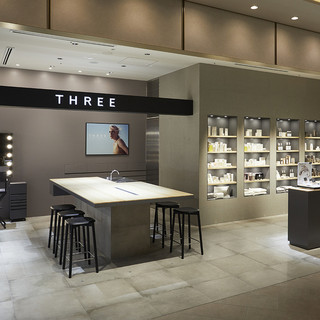 コスメブランド｢THREE｣が展開する自然派レストラン