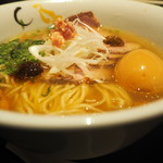 煮豚塩そば1200円 味玉100円