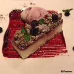 カーサ・デル・チーボ - ﾘｺｯﾀﾁｰｽﾞのﾑｰｽ ﾌﾞﾙｰﾍﾞﾘｰｿｰｽ ﾖｰｸﾞﾙﾄｿﾙﾍﾞ添え