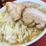 ラーメン二郎 - ラーメン小＋ニンニク多め