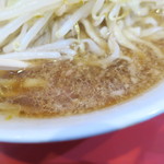 ラーメン二郎 - スープ