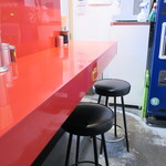 ラーメン二郎 - 店内の様子