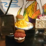 ICON - ハンバーガーフィギュア(*´∀`)♪