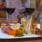 マンマペルテ - ハモンセラーノ＆ピクルス＆フィッシュカツサンド(2018年9月)