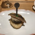 一碗水 - 招牌咸魚餅(香港ハムユイジャム、揚げピータン、里芋と葱油、秋刀魚スモーク)